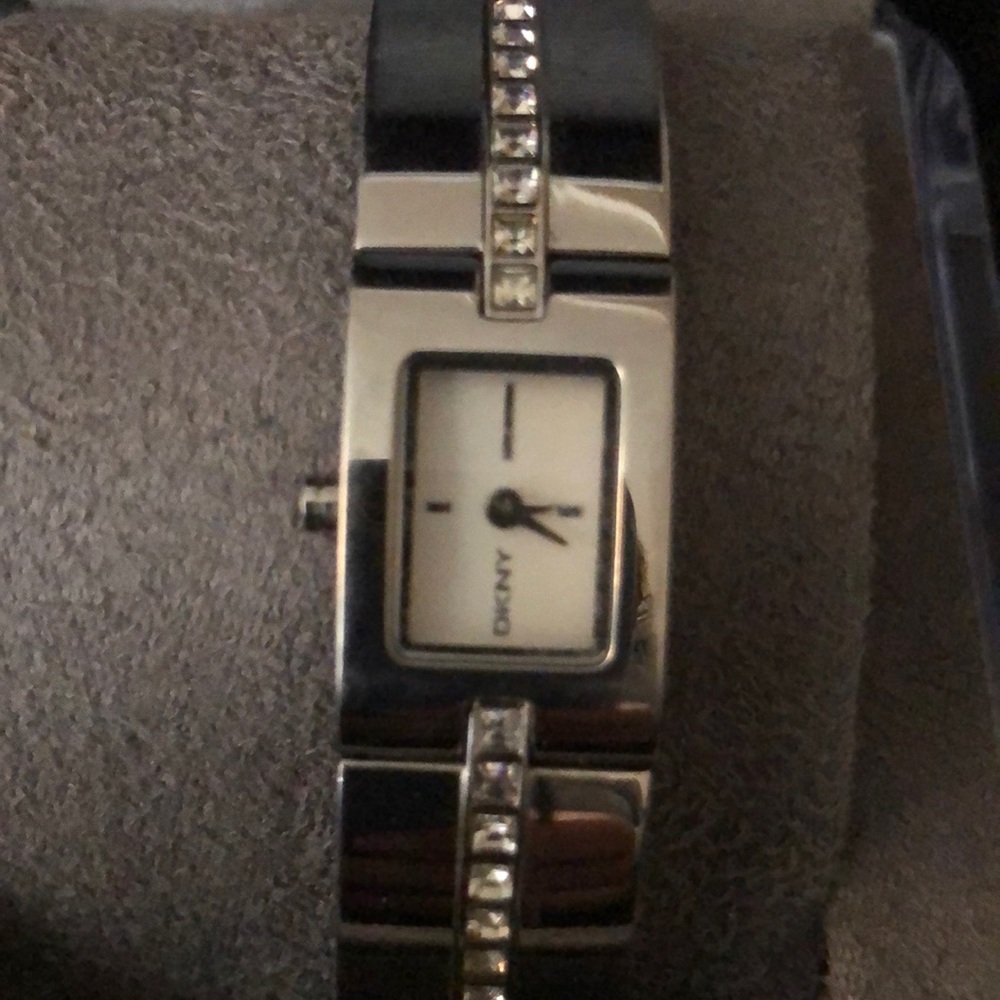 DKNY watch for woman beautiful